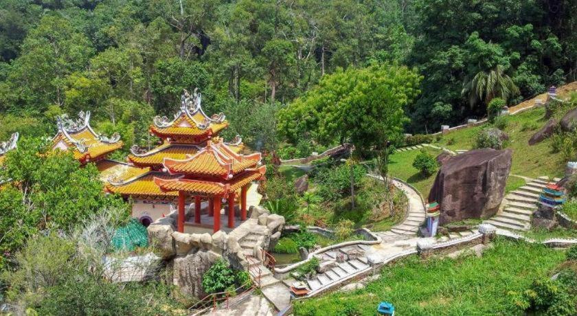 Capital O 89876 Safari Hotel Kampong Pasir Bogak Zewnętrze zdjęcie